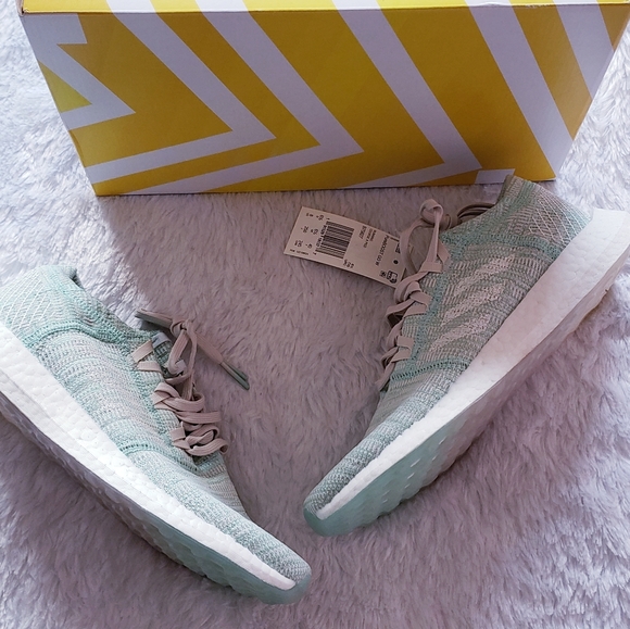 New Womens Adidas Pureboost Go - Picture 4 of 8